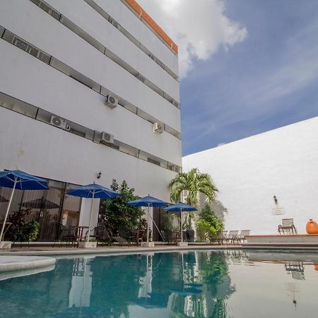 Hotel Ambassador ميريدا المظهر الخارجي الصورة